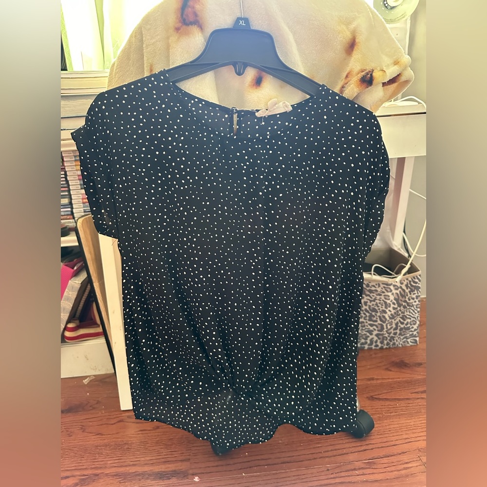 hippie rose black and white blouse